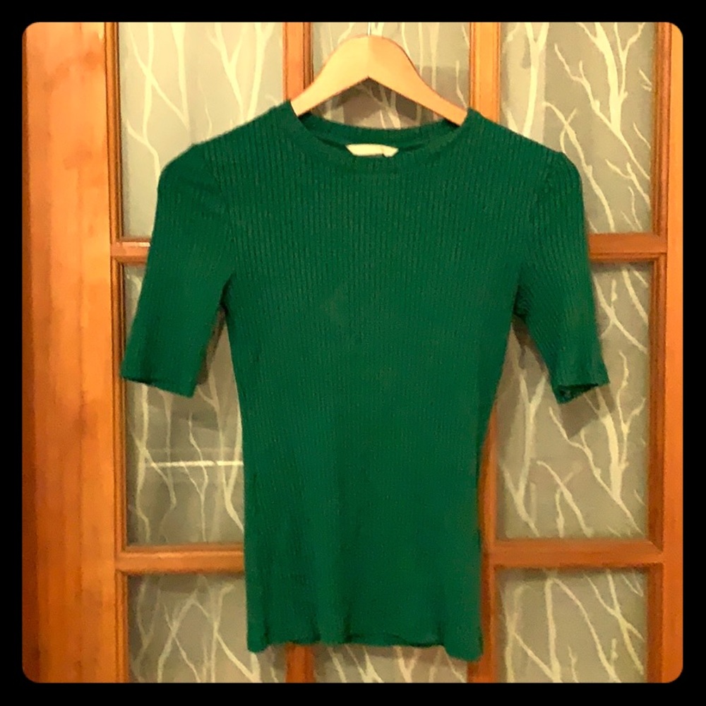 Short sleeve rubbed fitted t-shirt